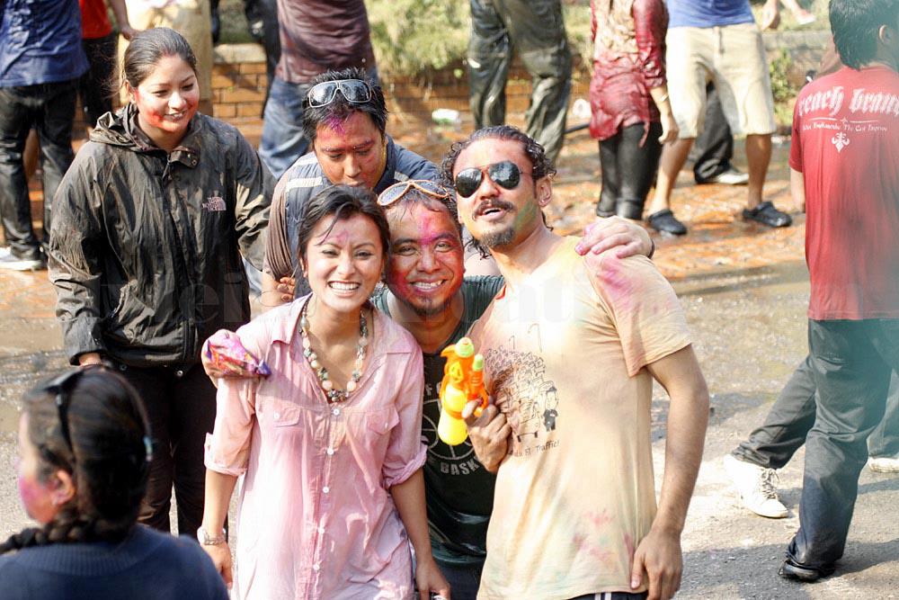 Namrata Shrestha Celebrating holi 2013 5